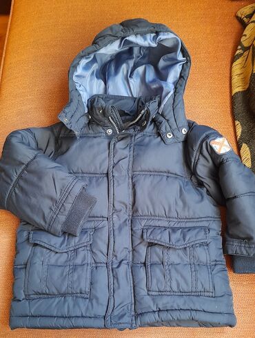 Jakne, kaputi i prsluci: HM zimska jakna 92cm Teget jakna,bez ikakvih ostecenja. Izuzetno