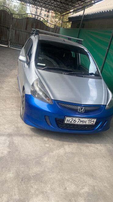 фит радиотор: Honda Fit: 1.5 л, Вариатор, Бензин