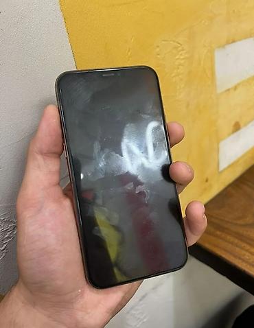iphone 9: IPhone 11 Pro, Б/у, 256 ГБ, Золотой, Зарядное устройство, 93 % — 3