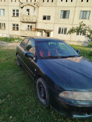 передок на трактор: Mitsubishi Carisma: 2001 г., 1.8 л, Автомат, Бензин, Хетчбек