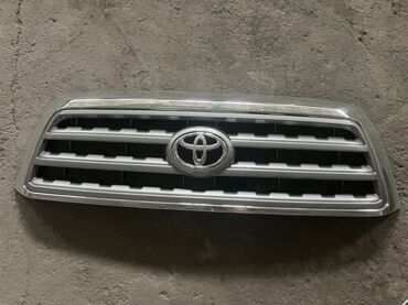 кузов для спринтера: Решетка радиатора Toyota Оригинал