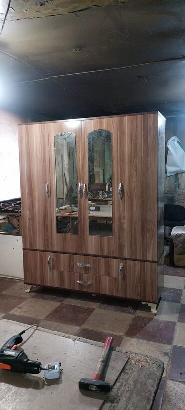 Dolablar: Yeni, Açılan, 4 qapılı Düz dolab, Şifonyer, Azərbaycan -da lalafo.az — 12 Dolablar: Yeni, Açılan, 4 qapılı Düz dolab, Şifonyer, Azərbaycan — 12