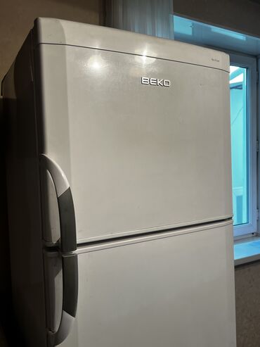 beko газ плита: Муздаткыч Beko, Оңдоо талап кылынат, Эки камералуу, No frost, 65 * 165 * 70