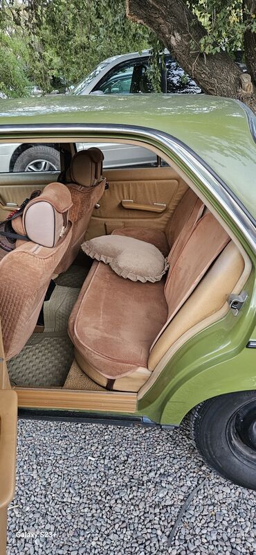 на мерс 124: Mercedes-Benz W123: 1982 г., 2 л, Механика, Бензин, Седан