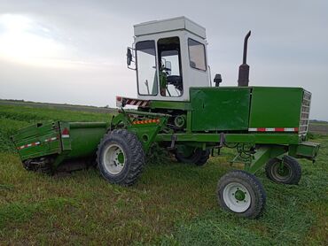 traktor 82 satisi az: Traktor E302, motor 8.1 l, İşlənmiş