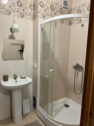 Продажа квартир: 2 комнаты, 40 м², Индивидуалка, Цокольный этаж этаж, Евроремонт — 10