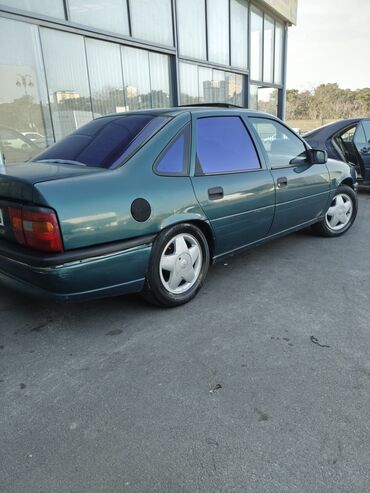 Disk təkərlər: İşlənmiş Disk təkər Opel 215 / 65 / R 15, 4 Boltlu