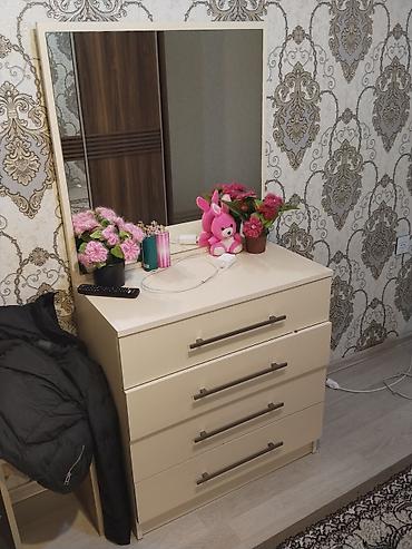 tek stollar: Yataq otağı üçün mebel dəsti - Şkaf: sürgülü qapılı model, bir qapısı — 2
