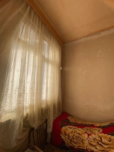 Həyət evləri və villaların satışı: 3 otaqlı, 1558825858 kv. m, Kredit yoxdur, Təmirsiz — 5