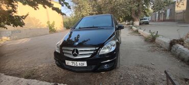 мерседес 205: Mercedes-Benz B 170: 2009 г., 2 л, Вариатор, Бензин, Хетчбек