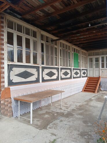 Həyət evləri və villaların satışı: 3 otaqlı, 120 kv. m, Kredit yoxdur, Orta təmir — 4