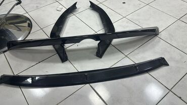 Qoşqular: Spoyler, Plastik, Toyota Camry (XV70)