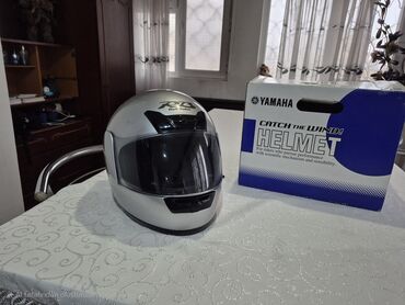 Moto dəbilqələr: Yamaha Dəbilqə- Yenidir. Qutusu Və Sənədləri İlə Birlikdə