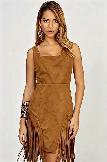 pull i bear jakne: Haljina: 2400 dinara
Velur
S M L — 1