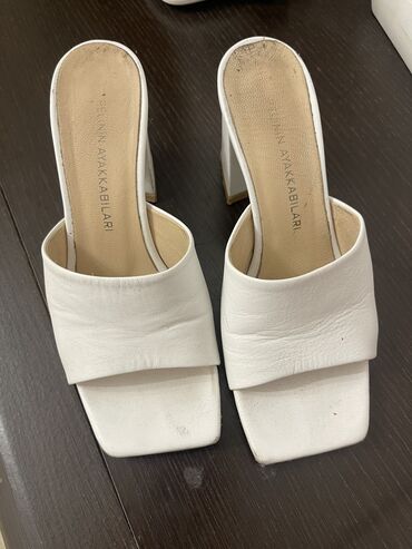 обувь белая: Босоножки Турция Натуральная кожа В отличном состоянии Размер 35-36