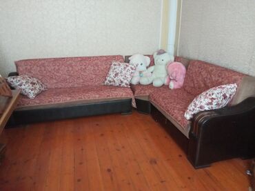 ucuz taxta: Угловой диван, Б/у, Раскладной, С подъемным механизмом, Нет доставки