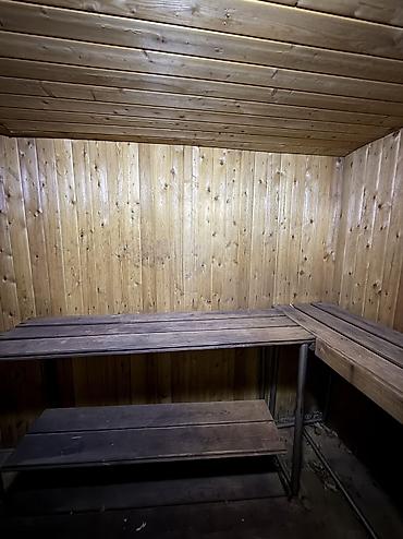 Продажа коттеджей и домов: Продается добротный двухэтажный дом Район Красный строитель, ул — 9