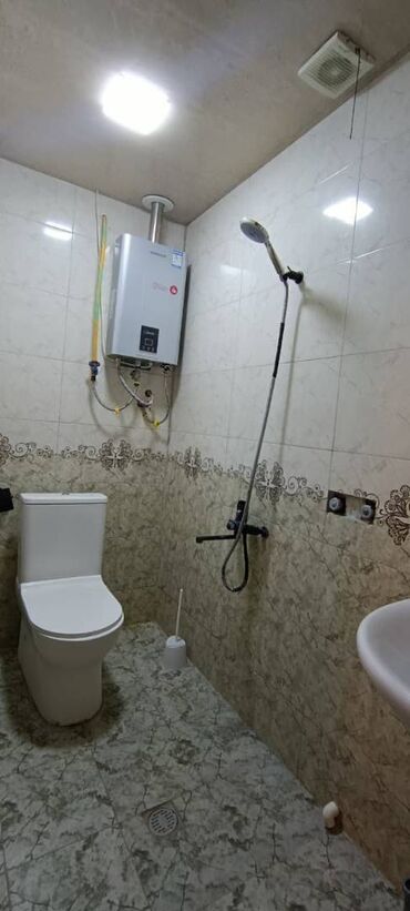 Uzunmüddətli kirayə mənzillər: Xətai Rayonu NZS Göyçə Market 165 Saylı Məktəb 3 otaq Bina. Mərtəbə — 13