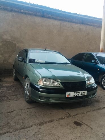 аренда авто с дальнейшим выкупом: Toyota Avensis: 2001 г., 1.8 л, Автомат, Бензин, Седан