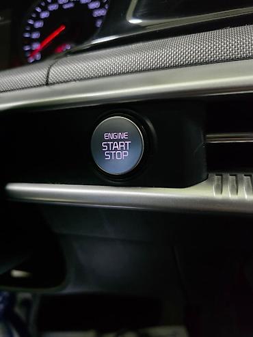 Kia: Kia K5: 2020 г., Седан — 23