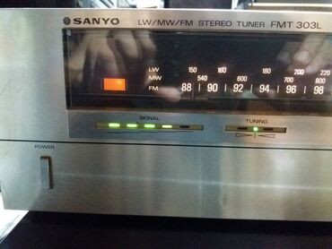 Pojačala i prijemnici: Sanyo fmt-303L. 
ispravan tjuner. 
fixno 35e — 2