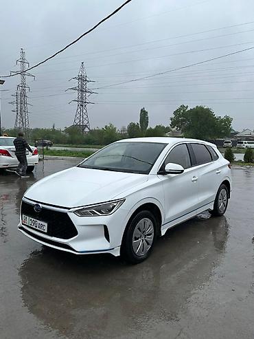 BYD: BYD E2: 2021 г., Электромобиль — 3