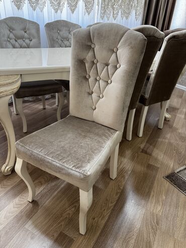 Masa və oturacaq dəstləri: Qonaq otağı üçün, İşlənmiş, Açılmayan, Dördbucaq masa, 8 stul -da lalafo.az — 9 Masa və oturacaq dəstləri: Qonaq otağı üçün, İşlənmiş, Açılmayan, Dördbucaq masa, 8 stul — 9