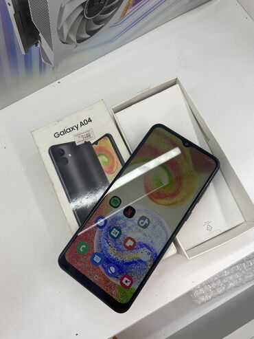 телефон а 30: Samsung Б/у, 32 ГБ