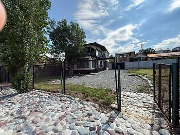Долгосрочная аренда домов: 300 м², 5 комнат, Семейным — 30