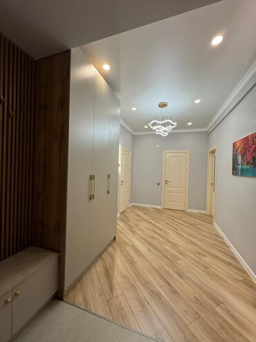квартира подсоленной: 2 комнаты, 75 м², Элитка, 1 этаж, Дизайнерский ремонт