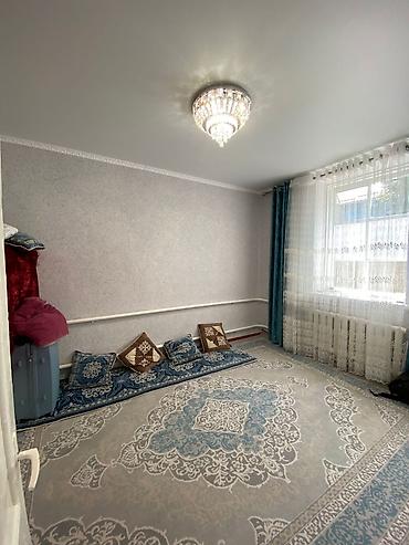 Продажа полдома: Продаются дом с подвалом хороший состояние отопления газовой и печка — 9
