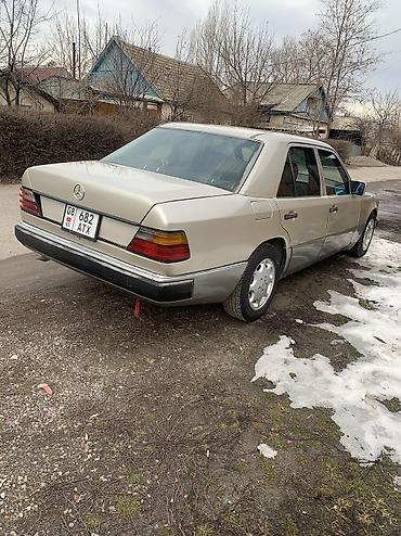 Mercedes-Benz: Mercedes-Benz W124: 1991 г., 2.3 л, Механика, Бензин, Седан at lalafo.kg — 7 Mercedes-Benz: Mercedes-Benz W124: 1991 г., 2.3 л, Механика, Бензин, Седан — 7