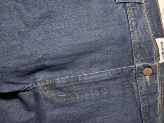 Джинсы: Wrangler джинсы. ОРИГИНАЛ. КЛАСИКА. ПРЯМЫЕ. Тёмно синий. 100% at lalafo.kg — 7 Джинсы: Wrangler джинсы. ОРИГИНАЛ. КЛАСИКА. ПРЯМЫЕ. Тёмно синий. 100% — 7