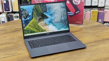 mini notebook computer: Intel Core i3, 14 "