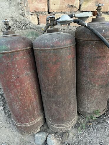 Газовые баллоны: Продается газовые баллоны