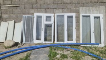 Дом и сад: Пластиковое окно, цвет - Белый, Б/у, 142 *95, Самовывоз