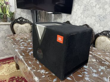 Техника и электроника: Сабвуферы для авто