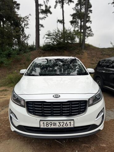 купить машину в рассрочку: Kia Carnival: 2019 г., 2.2 л, Автомат, Дизель, Вэн/Минивэн