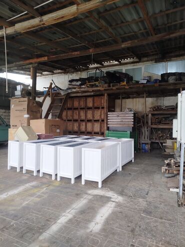 Bitkilər üçün dibçəklər: Dibçək güldanlar. Dipçəklər bir başa sexdən.Sex qiymətinə. ♦️Endrim — 7