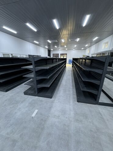 Стеллажи: Витрины, стеллажи, полки торговые металлические б/у, полка магазинная — 22