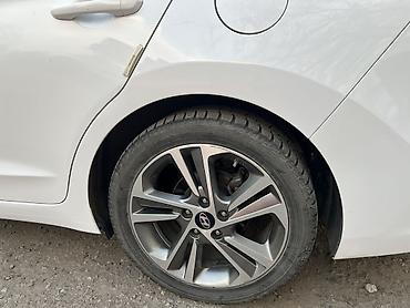 Hyundai: Hyundai Avante: 2018 г., 1.6 л, Автомат, Бензин, Седан — 3