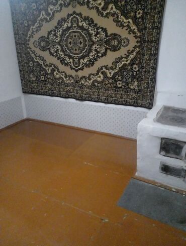 времянка дом: 40 м², 3 комнаты, Подвал, погреб, Забор, огорожен