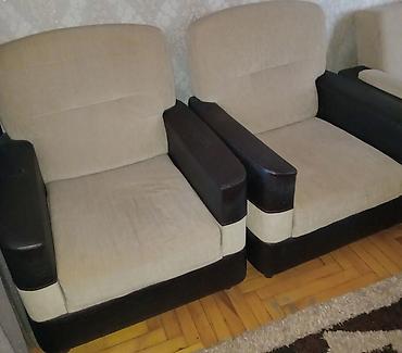 Komodlar: Kilim qonaq otagı dəsti.Eylül seriyasından.Bir iri və bir kiçik — 7