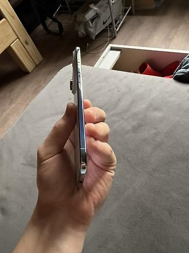 Уюлдук телефондор жана аксессуарлар: IPhone Air, Колдонулган, 256 ГБ, Көгүлтүр, 99 % — 3
