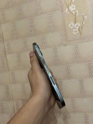 Apple iPhone: IPhone 12 Pro Max, 256 GB, Qara, Simsiz şarj — 2