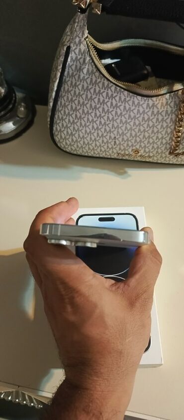16 pro max 256 qiymeti: IPhone 14 Pro Max, 256 GB, Ağ, Barmaq izi, Face ID