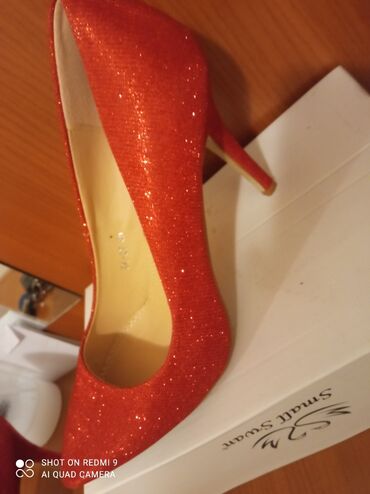 elegantne cipele stikla: Salonke, Dr. Martens, 40