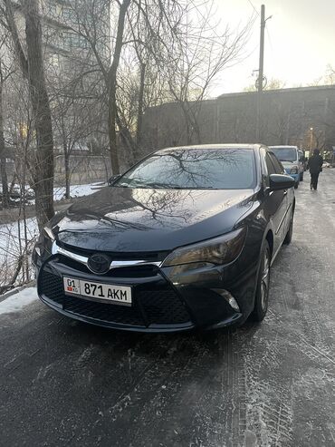 камра: Toyota Camry: 2015 г., 2.5 л, Автомат, Бензин, Седан