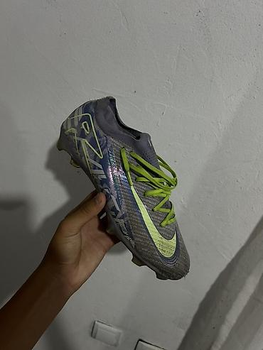 nike react: Nike mercurial 41 размер
500 сом — 1