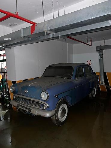 vaz 2108 satilir: Klassik sovet avtomobili – Volqa GAZ-21 (erkən buraxılış seriyası) - — 1